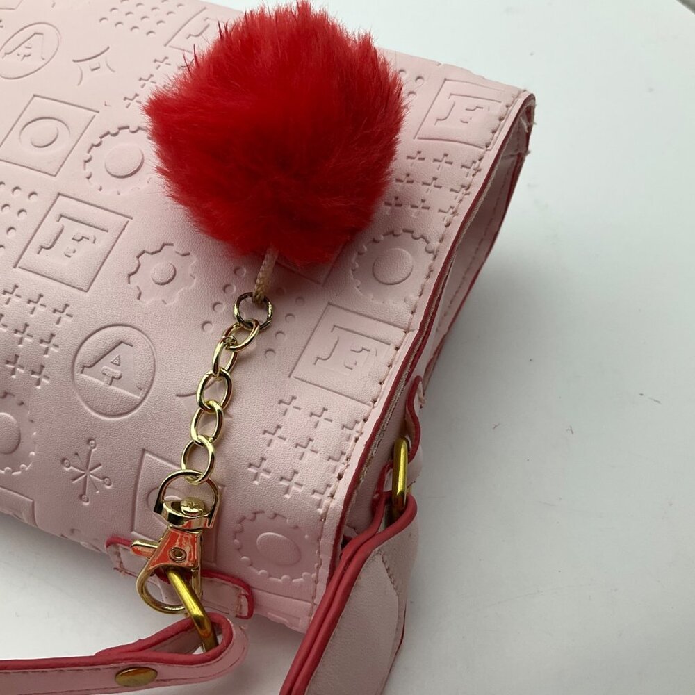 FAO Schwarz girl Glamour Go Designer Purse Embossed Logo print & bag charm - Picture 16 of 16